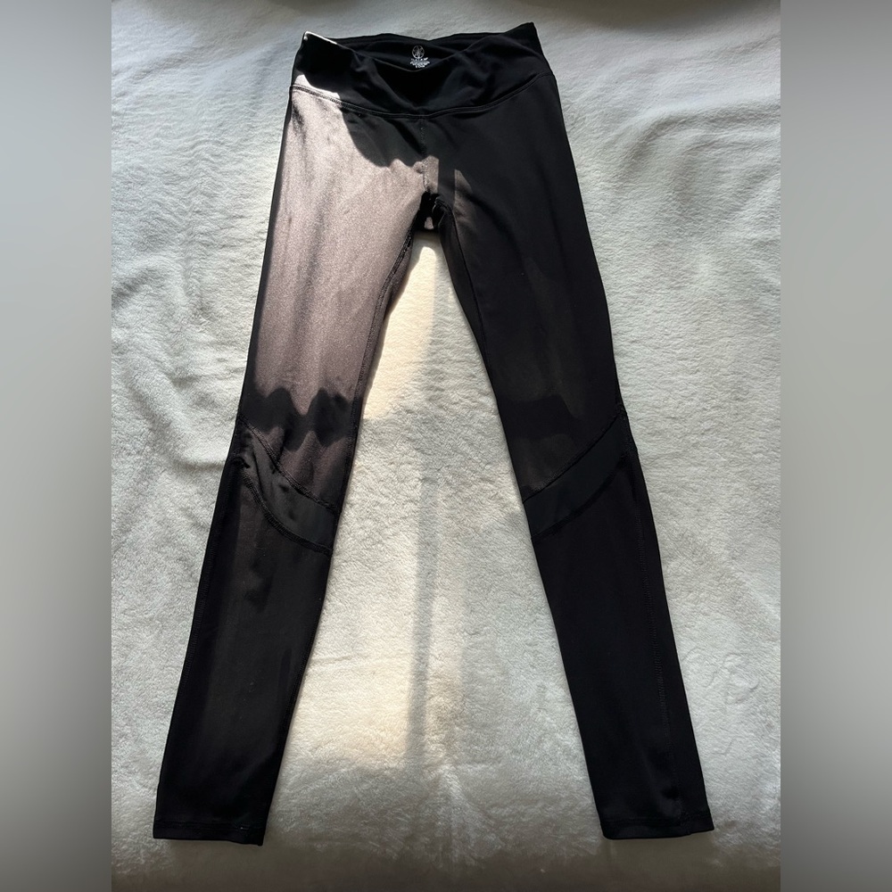 GAIAM Black Yoga Leggings with Mesh Detail